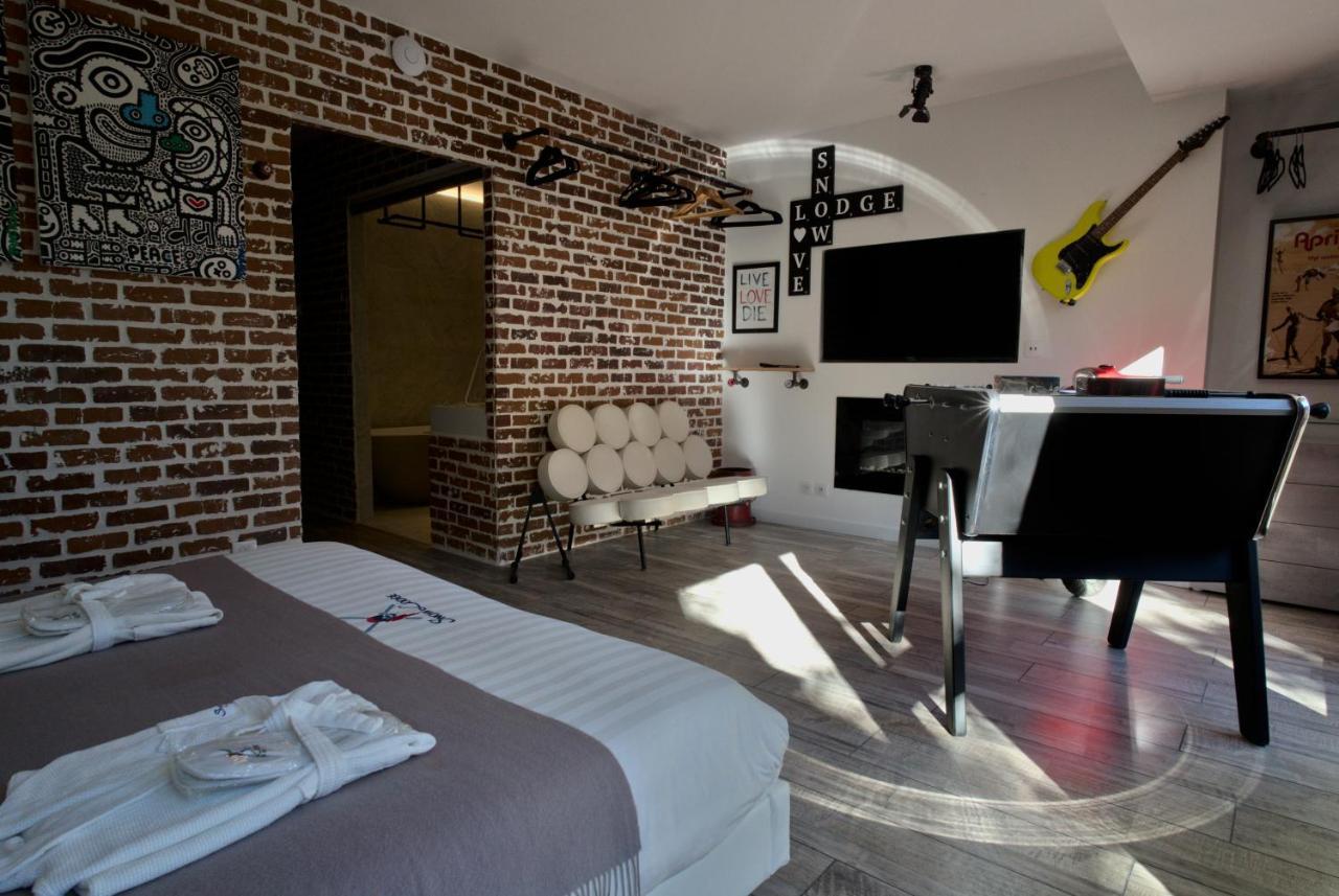 Snow Lodge Hotel Courchevel 1850 מראה חיצוני תמונה